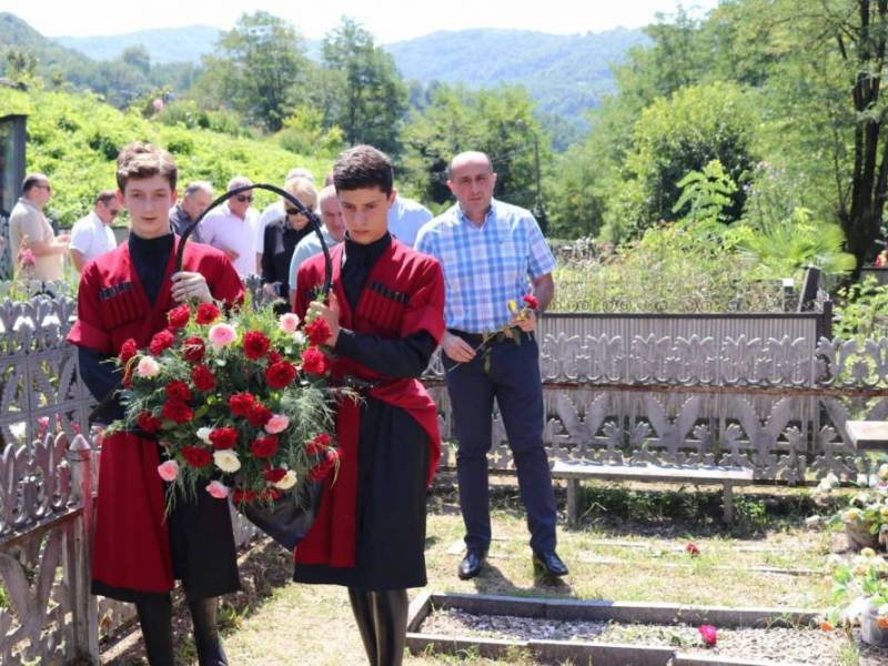 კიდევ ერთი წელიწადი გავიდა აგვისტოს  ომიდან